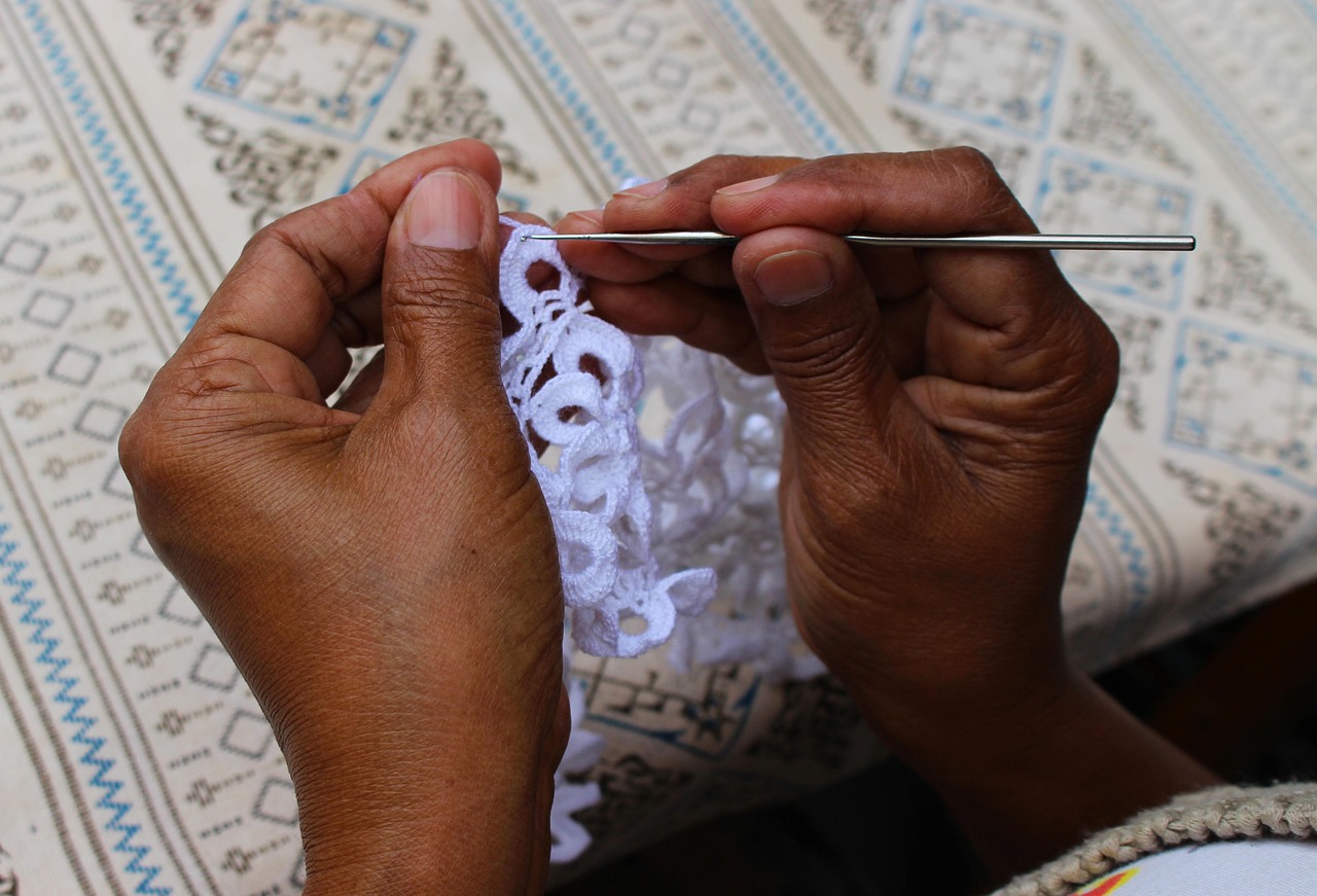 Hand embroidery needle thread